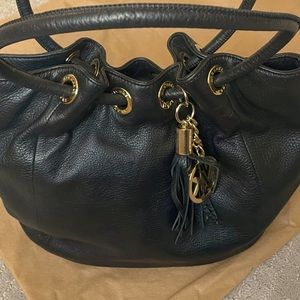 MK Michael Kors Ring EW Shoulder Bag